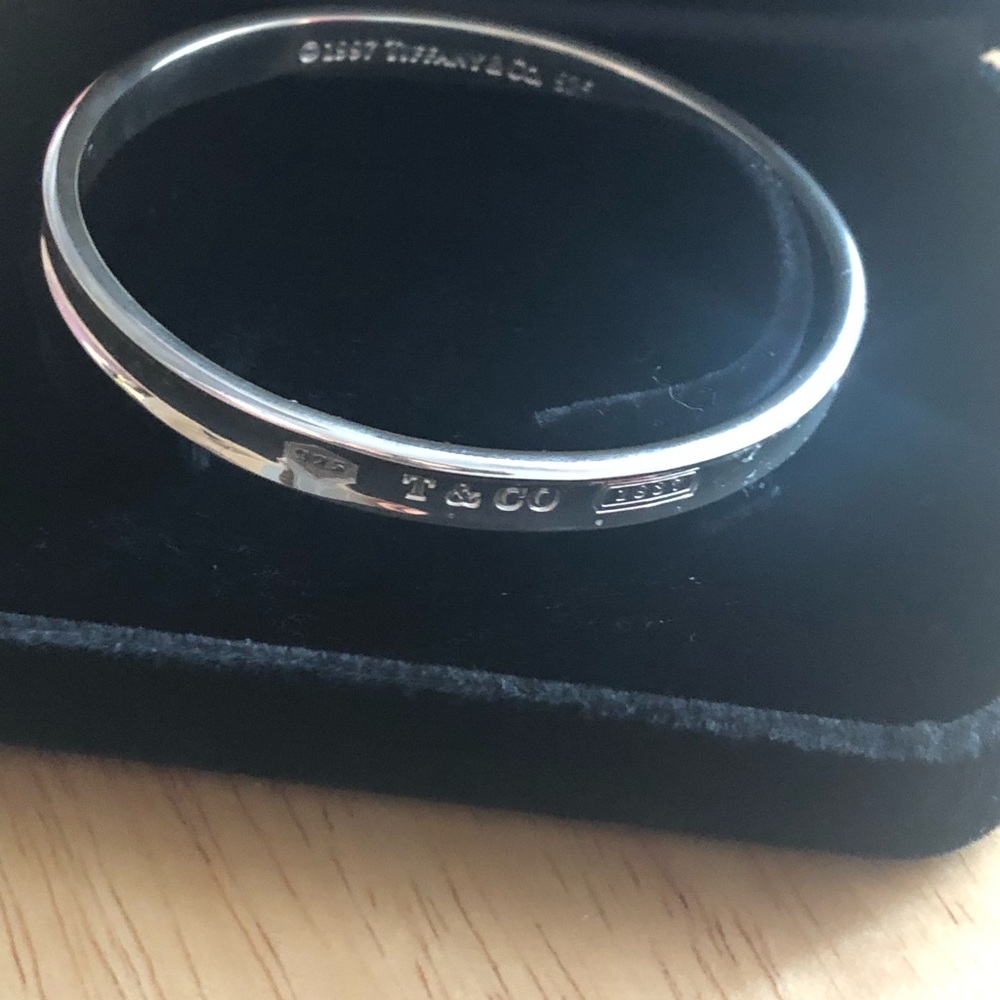 Tiffany & Co. Sterling Silver 1837 Collection Narrow Vintage Bangle Bracelet - Picture 4 of 9